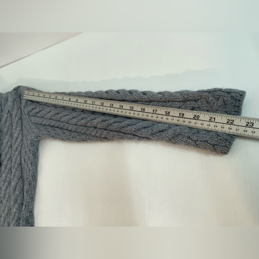 Aran Ireland Merino Wool Cable Knit Cardigan XS - Picture 8 of 10